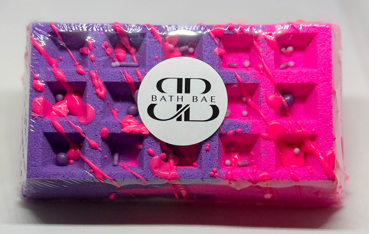 BLACK RASPBERRY AND VANILLA WAFFLE BATH BOMB